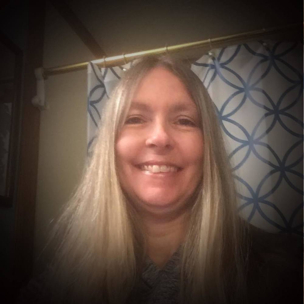 Meet your Posher, Trisha north